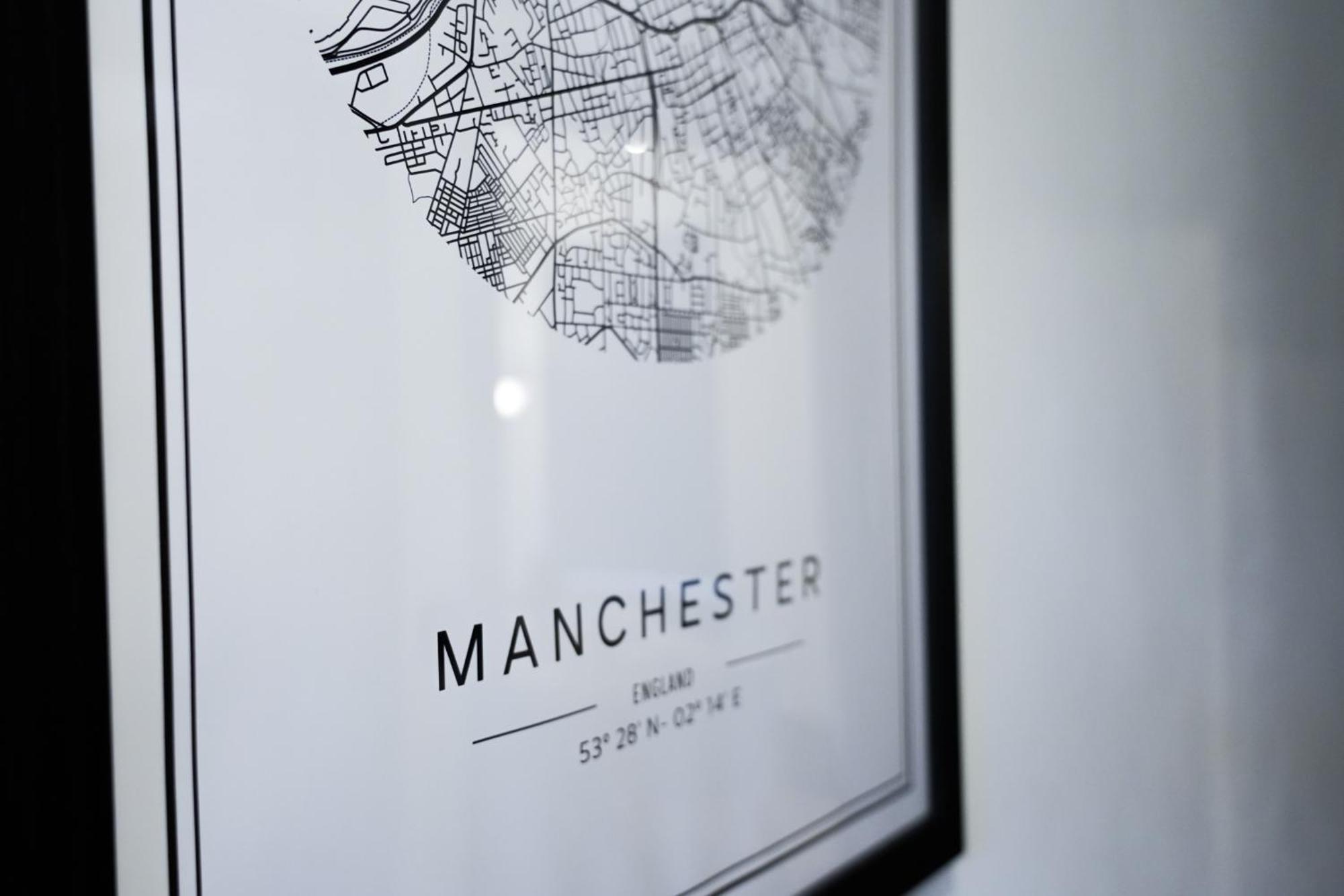3-bed House In Near Old Trafford Vakantiehuis Manchester